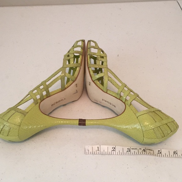 BCBGirls cage peep toe shoes - Picture 6 of 7